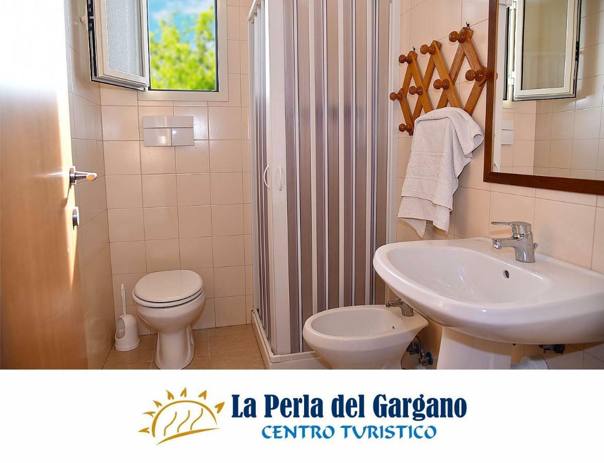 Hotel Centro Turistico La Perla Del Gargano à Foce Varano Extérieur photo