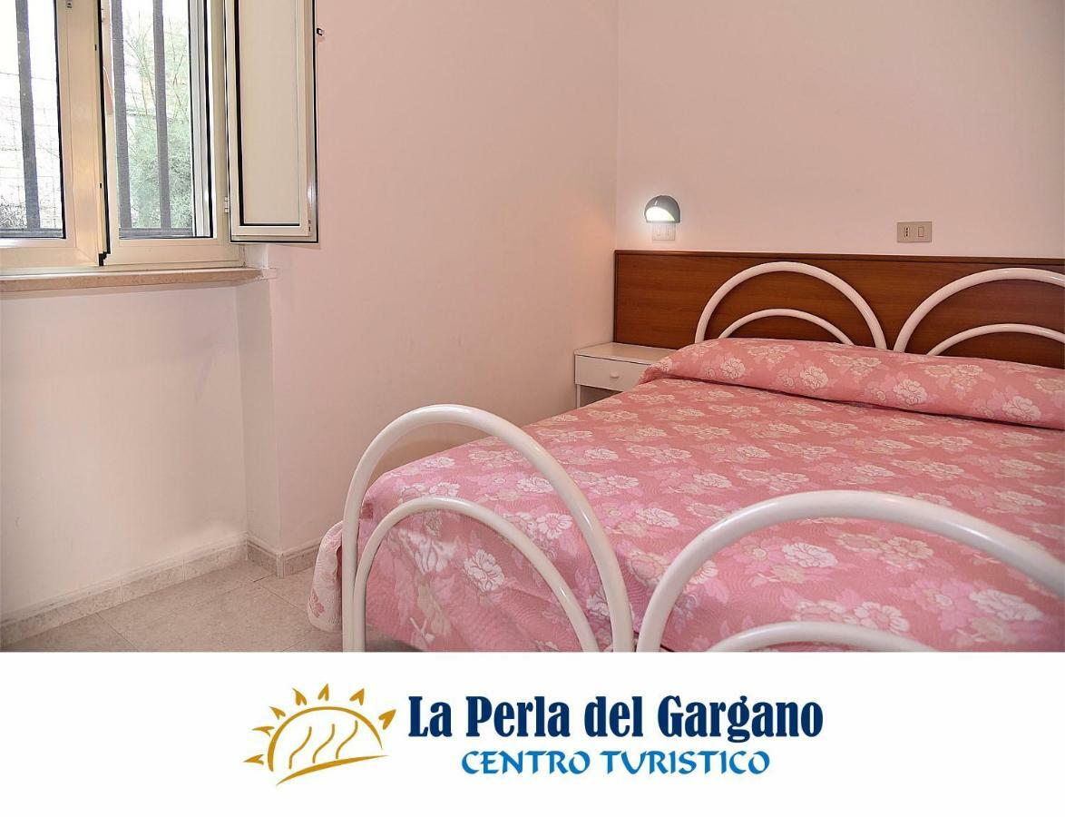 Hotel Centro Turistico La Perla Del Gargano à Foce Varano Extérieur photo