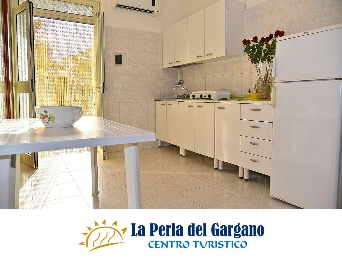 Hotel Centro Turistico La Perla Del Gargano à Foce Varano Extérieur photo