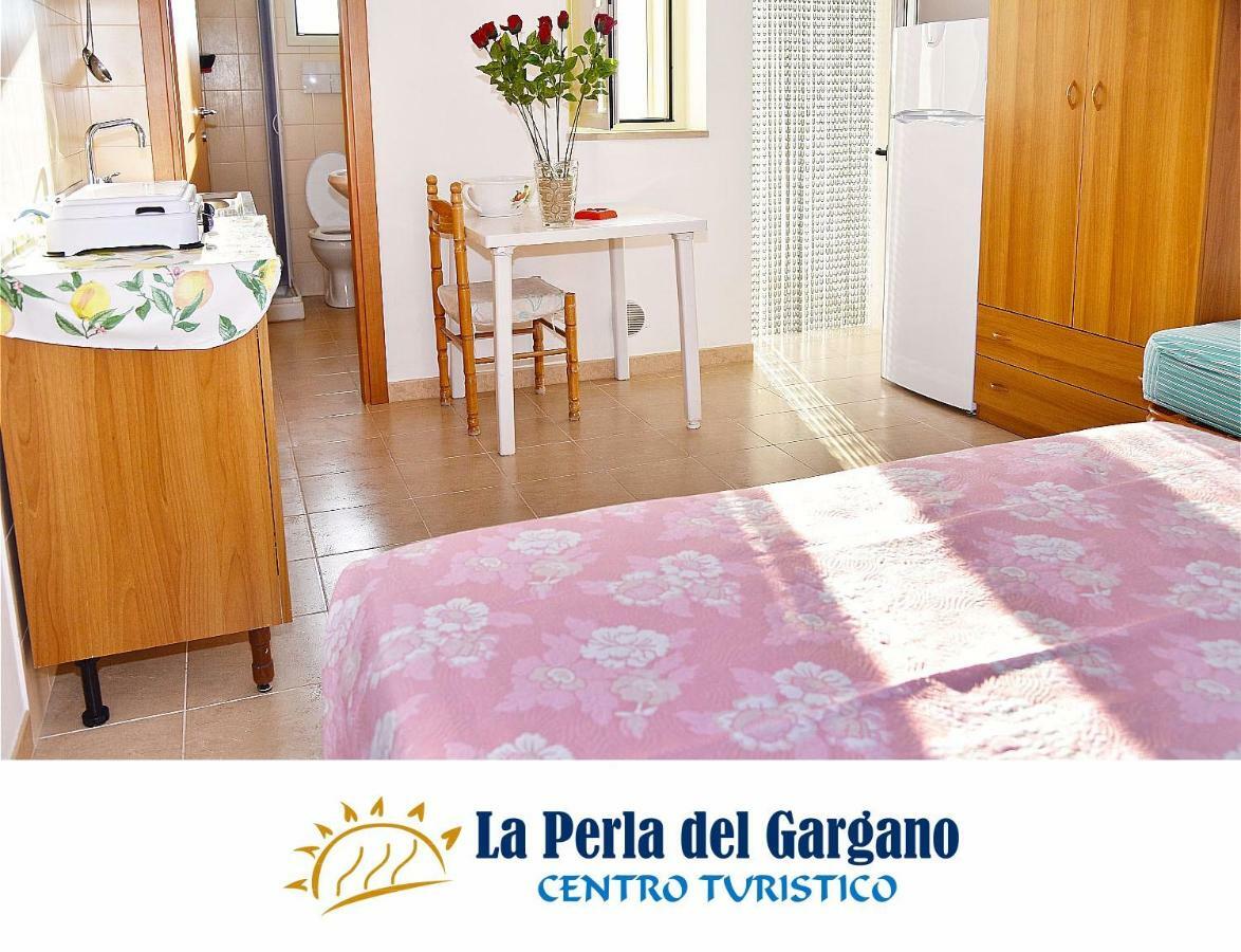 Hotel Centro Turistico La Perla Del Gargano à Foce Varano Extérieur photo